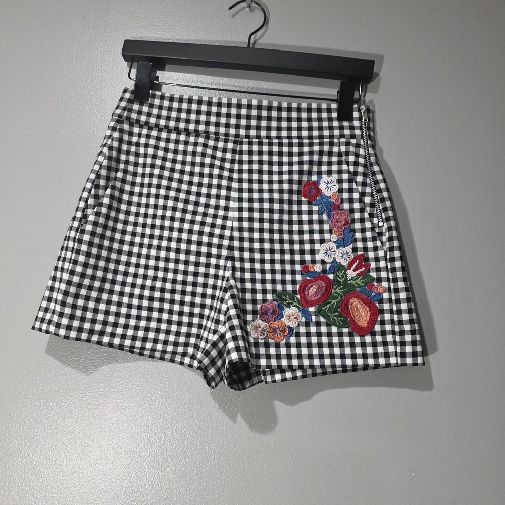 Zara Black and White Checkered Shorts with Colorful Floral Embroidery